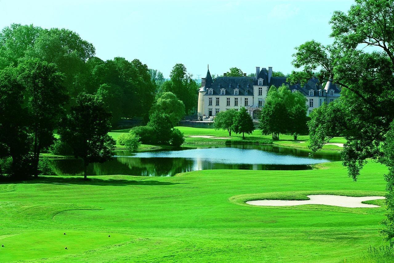 Chateau D'Augerville Golf & Spa Resort Zewnętrze zdjęcie