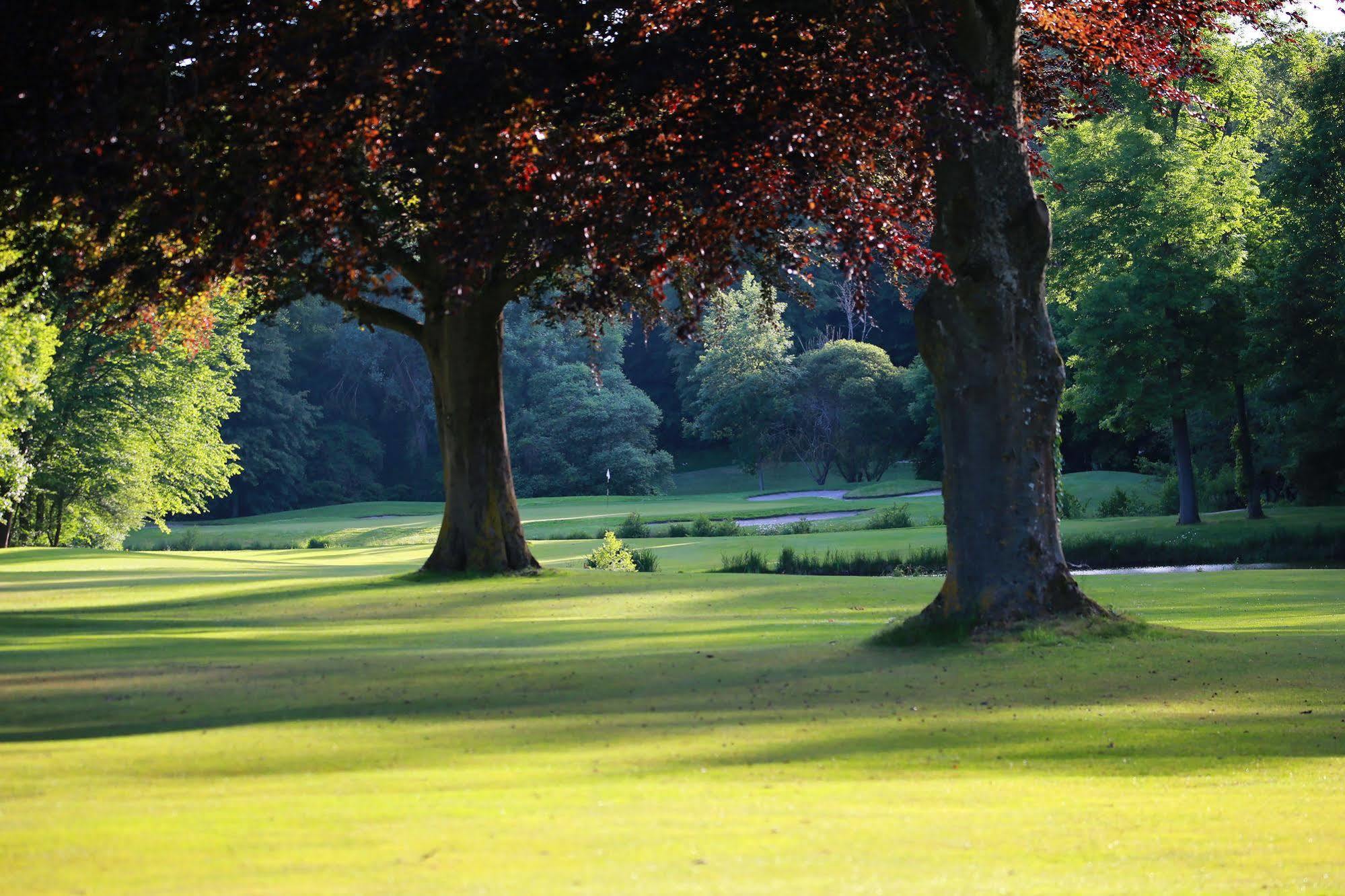 Chateau D'Augerville Golf & Spa Resort Zewnętrze zdjęcie